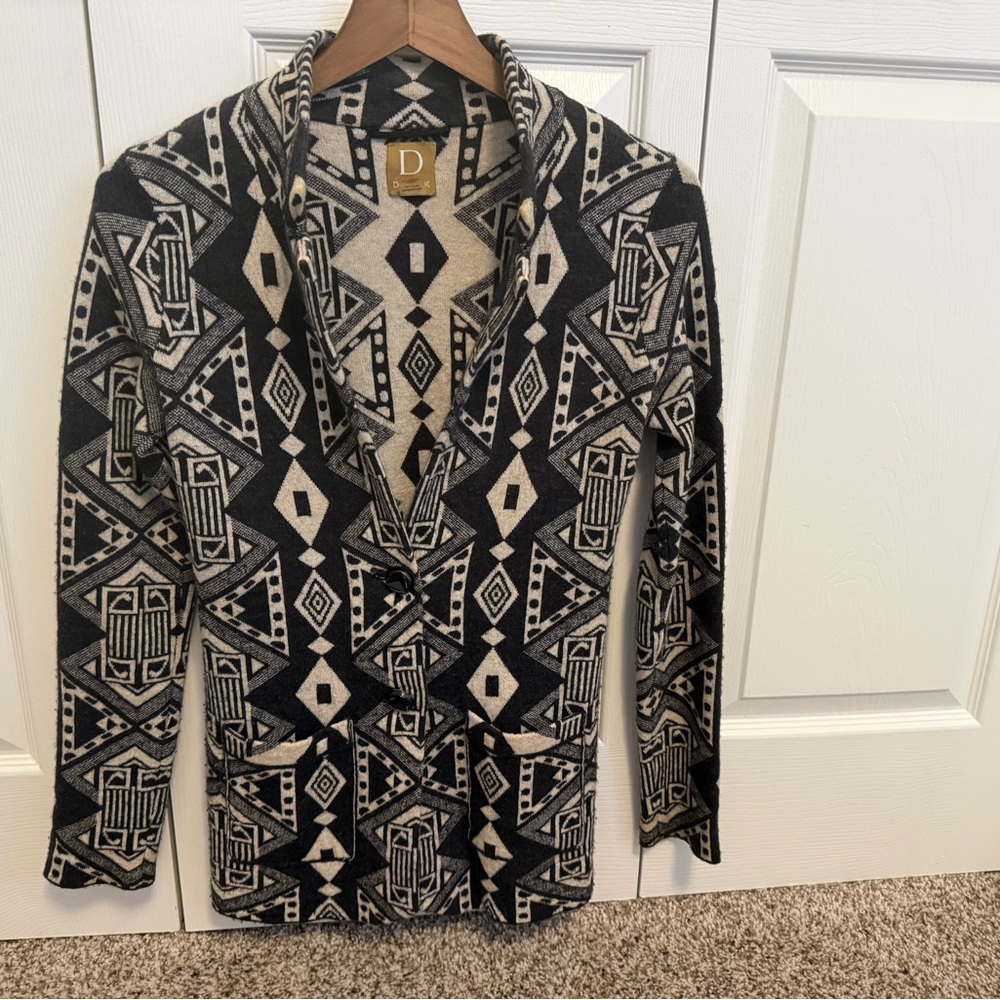 Geometric Black and Cream Blazer